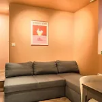 Private Apartment In Historic Street