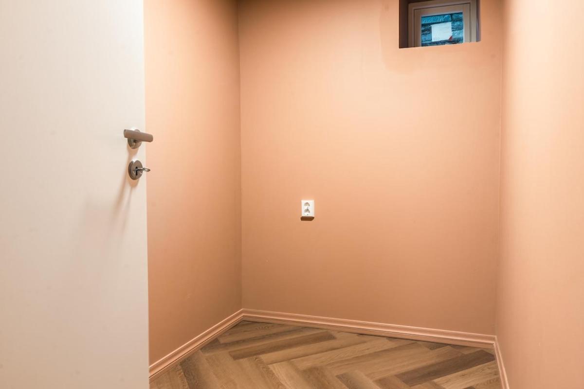 Private In Historic Street Appartement *